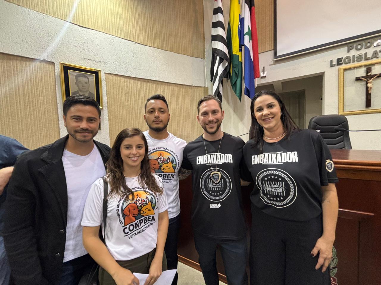 Vista Alegre do Alto reforça compromisso com a causa animal em encontro com o deputado federal Bruno Lima